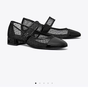 Tory Burch Black Elegant Flats with Mesh Design